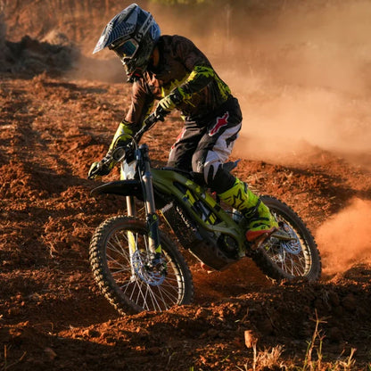 Sur Ron Light Bee X 2025 (45 Working Days Free UK Delivery) – 8000W Electric Dirt Bike | High-Speed Off-Road E-Bike